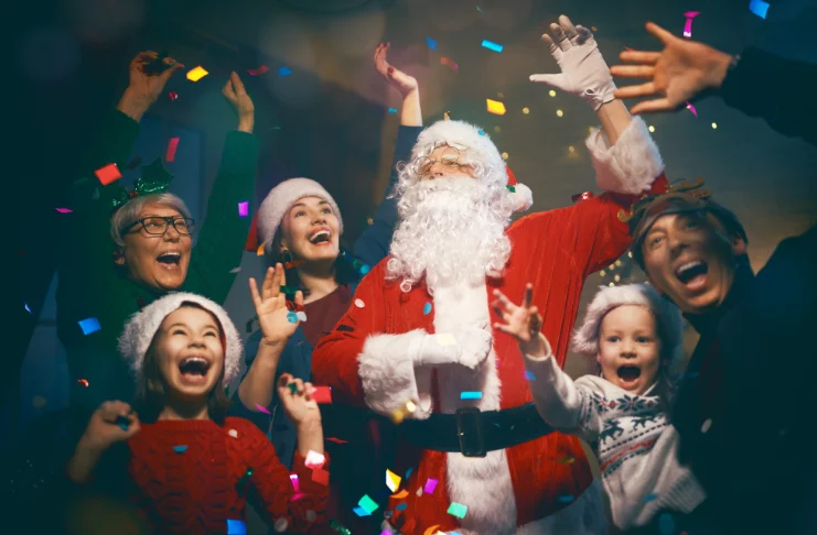 Santa clause in a restaurant