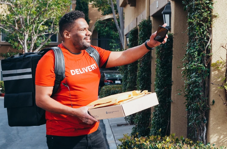 delivery staff