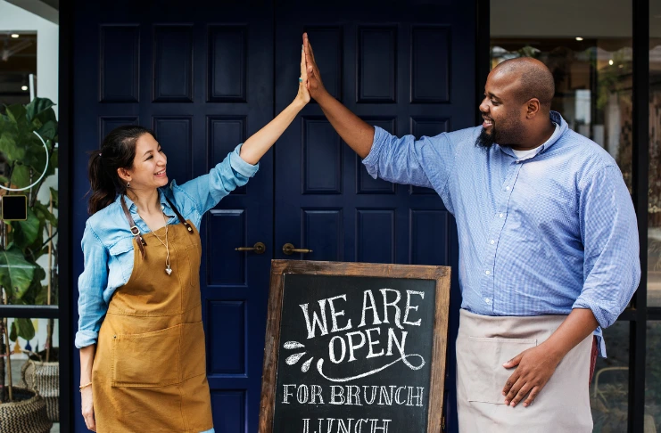 How to Welcome a Customer in a Restaurant