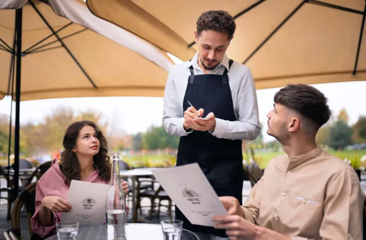 Restaurant Turnover Statistics 2025