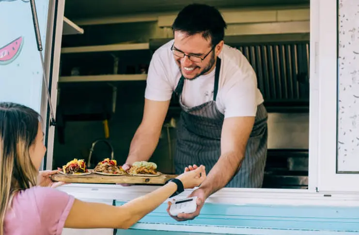 Food truck license Dubai